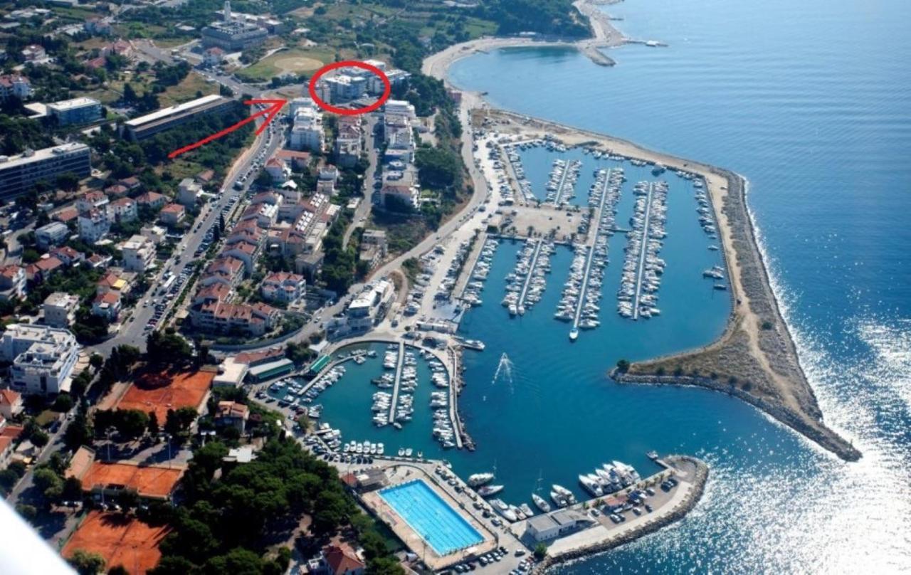 Near Beach Apartment Reno With Private Parking Split Eksteriør billede