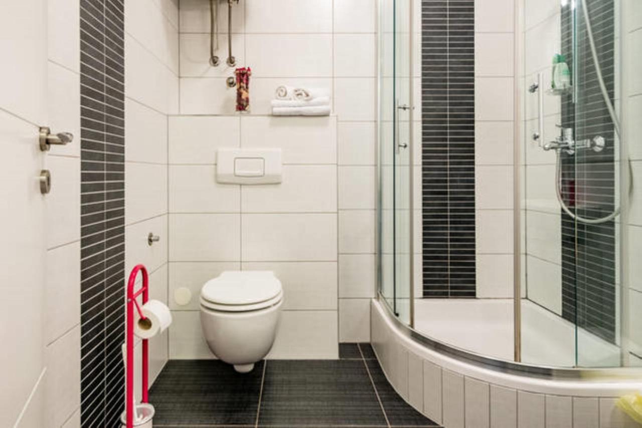 Near Beach Apartment Reno With Private Parking Split Eksteriør billede