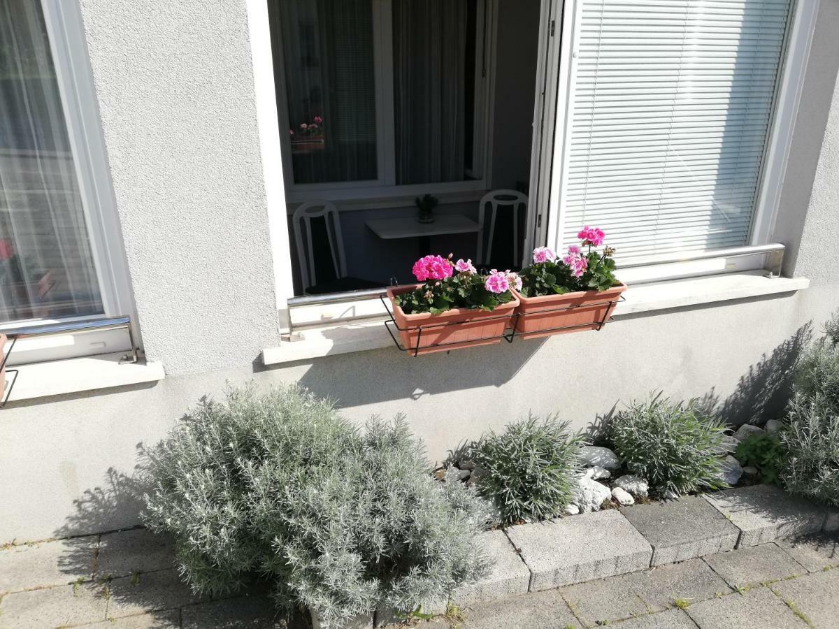 Near Beach Apartment Reno With Private Parking Split Eksteriør billede